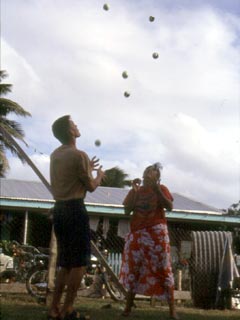 Paia and me in a five-ball endurance contest
